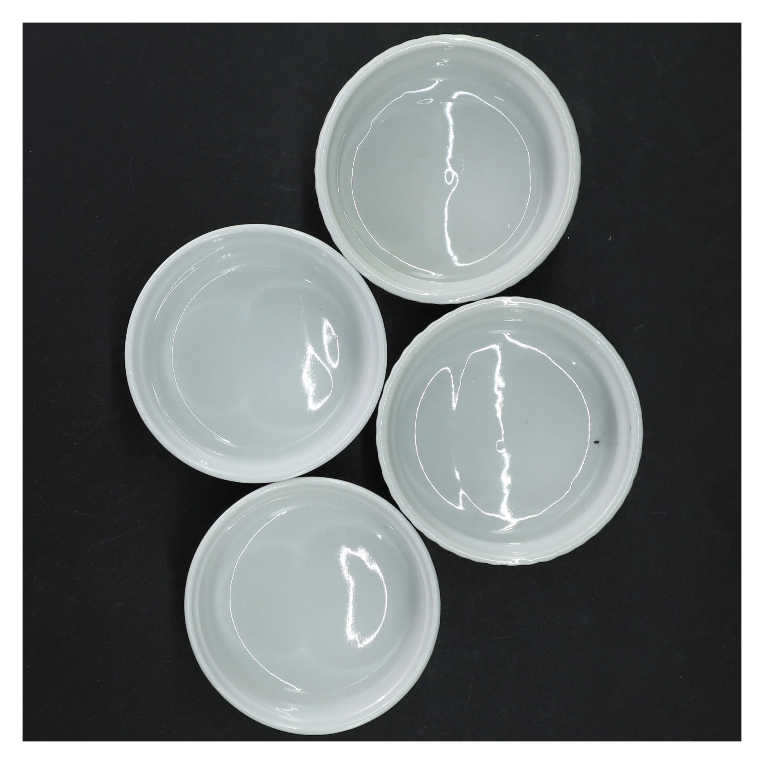 Hvide porcelænsforme (str. 9,5x5 cm)