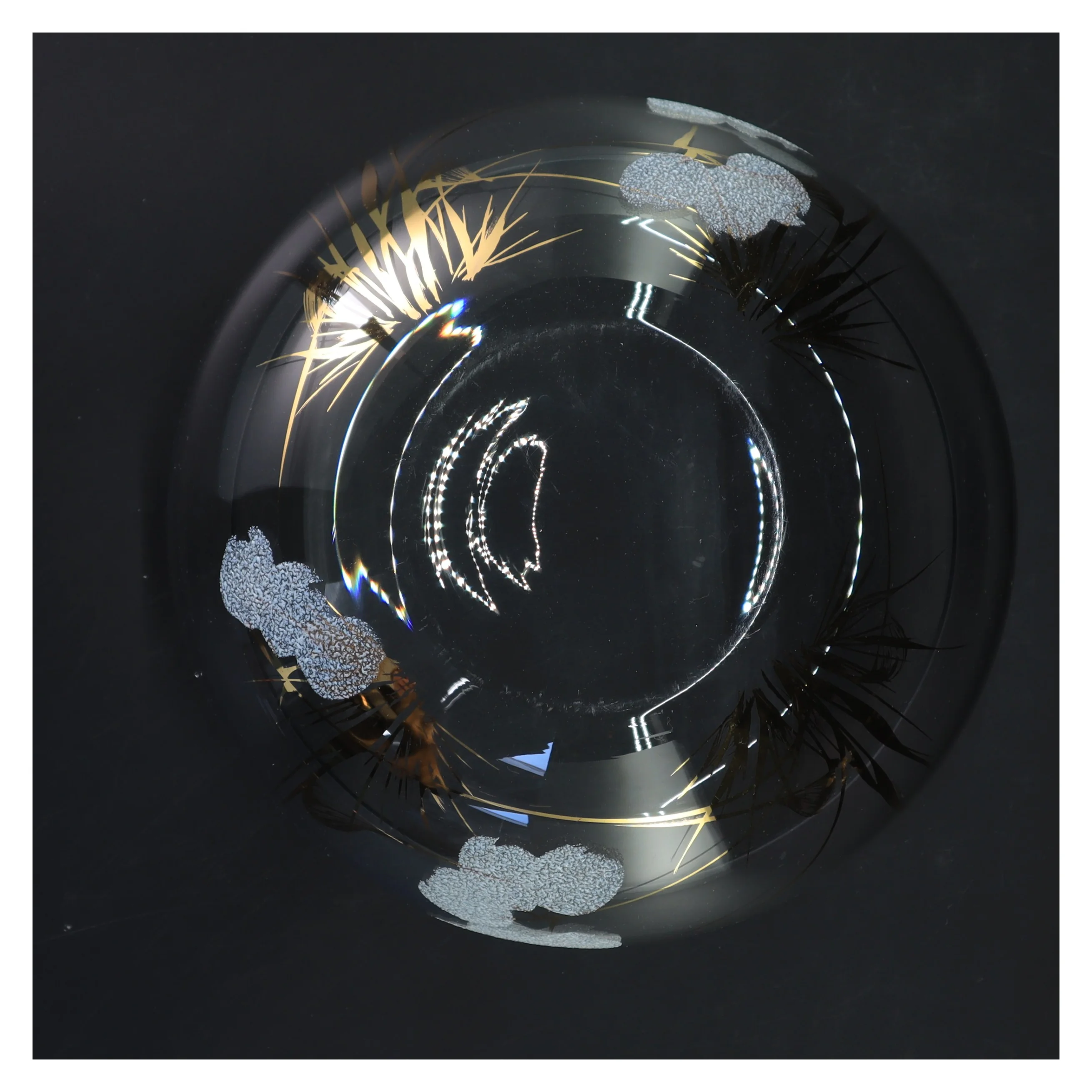 Dekorativ glas skål med bladmønster (str. Ø 20 cm)