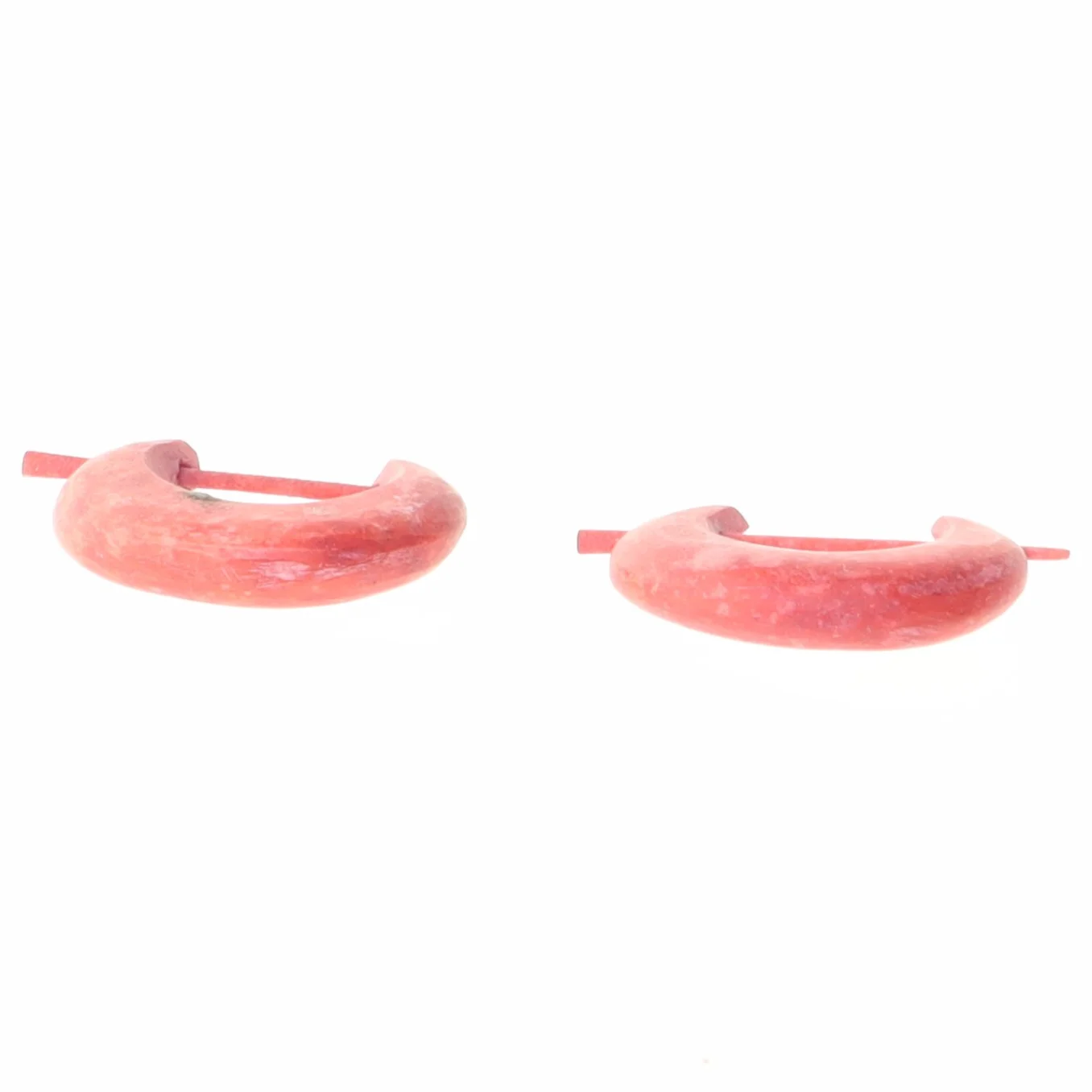 Røde øreringe i halvmåneform (str. 2 cm)