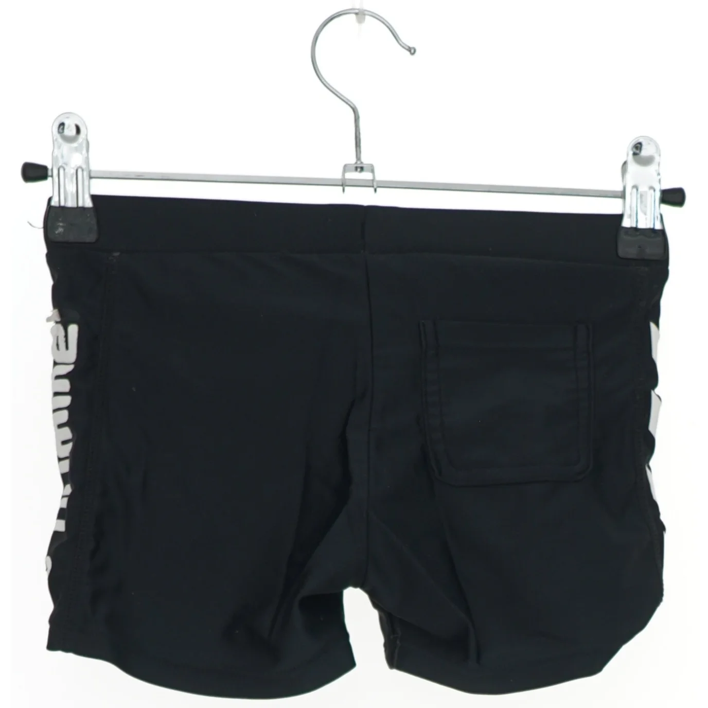 Badebukser med logo fra Hummel (str. 122)