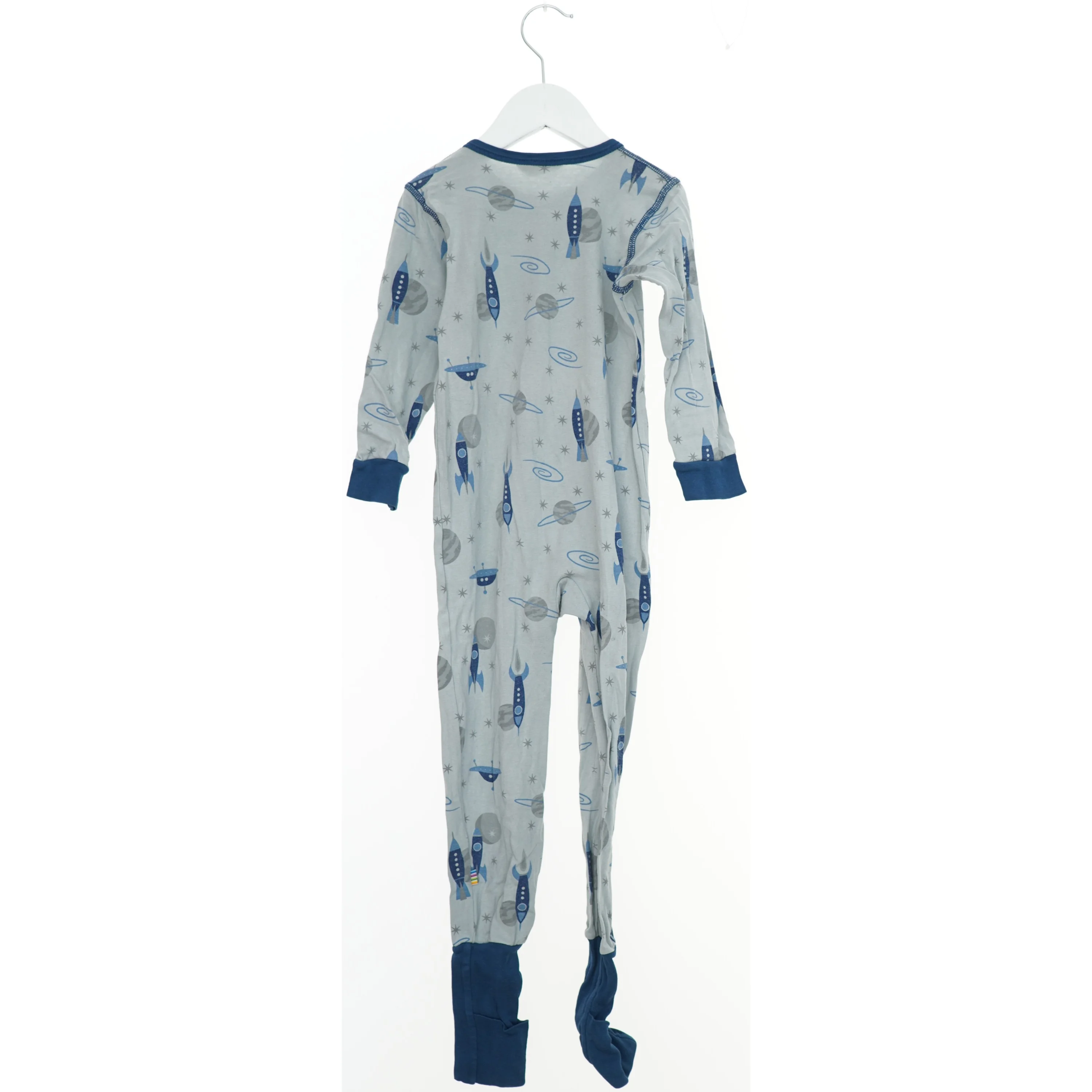 Heldragt med rumfartøjsmønster fra Joha (str. 104)