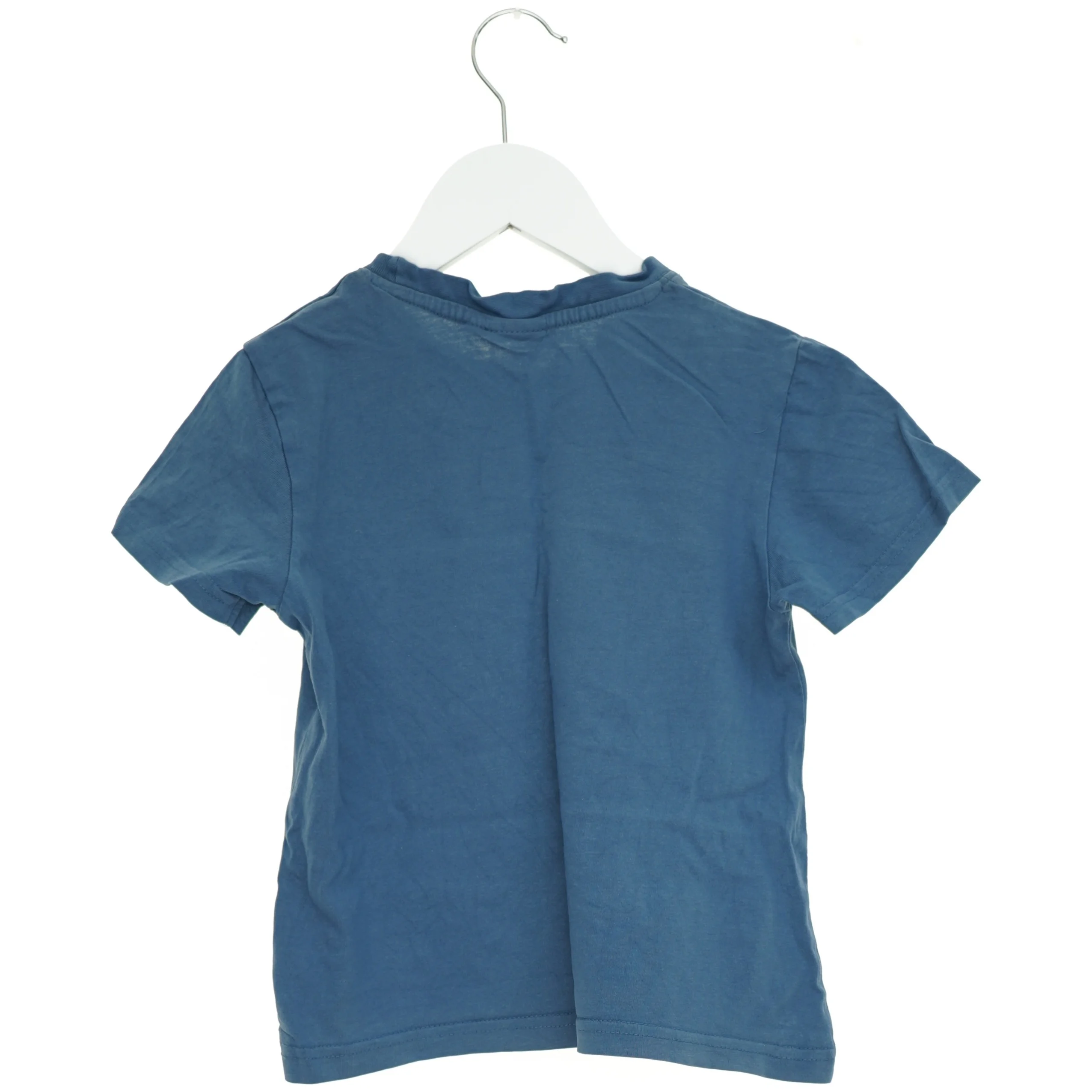 T-Shirt fra Disney (str. 110 cm)