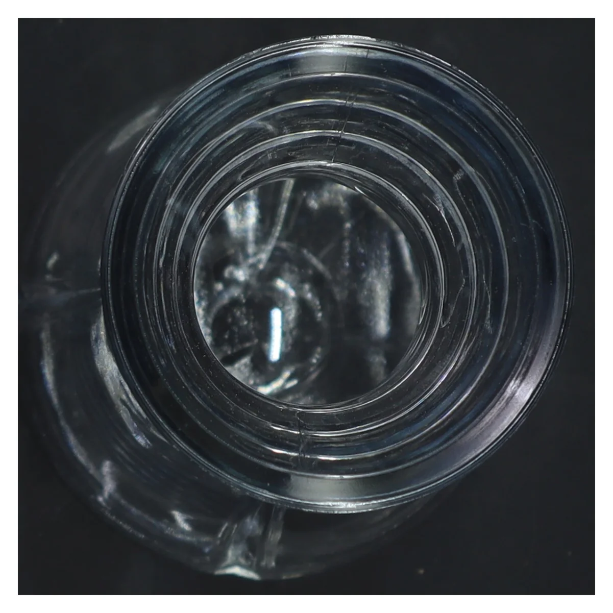 Glaskaraffel med metalkant fra Rosendahl (str. 26x11 cm)